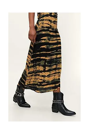 Boohoo Faux Leather Stud Strap Ankle Western Boots