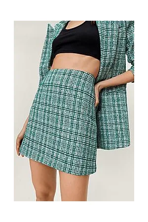 Boohoo Green Check Boucle Pelmet Skirt
