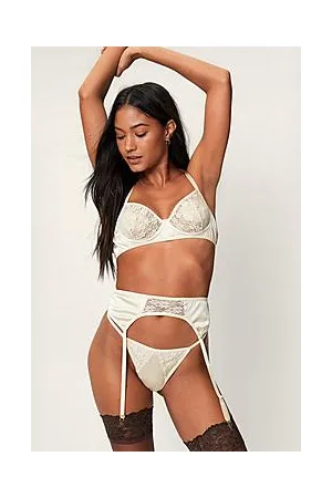 Boohoo Contrast Lace Satin 3 Pc Lingerie Set