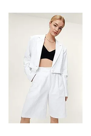 Boohoo Cotton Single Breasted Shoulder Padded Cropped Blazer