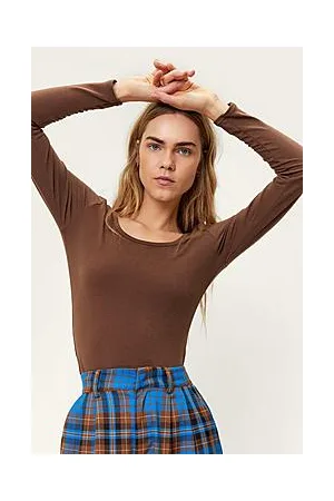 Boohoo Recycled Scoop Neck Fitted Top
