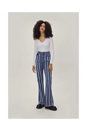 Boohoo Denim Frayed Seam Fit And Flare Jeans