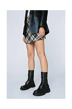 Boohoo Contrast Stitch Lace Up Chelsea Boots