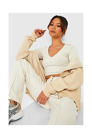 Boohoo Petite Basic V Neck Long Sleeve Crop Top