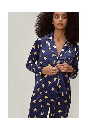 Boohoo Satin Star Print Foiled Pyjama Shirt And Pants Set