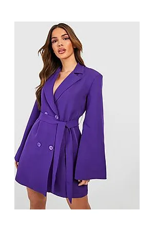 Boohoo Extreme Flare Sleeve Blazer Dress