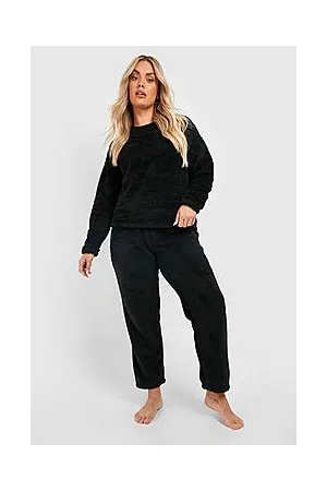 Boohoo Plus Fluffy Faux Fur Long Sleeve Top & Trousers Pyjama Set