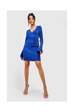 Boohoo Plisse Flare Cuff Wrap Dress