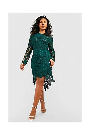 Boohoo Plus Occasion Embroidered Floral Midi Dress