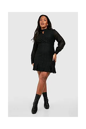 Boohoo Plus Crochet Lace Keyhole Ruffle Skater Dress