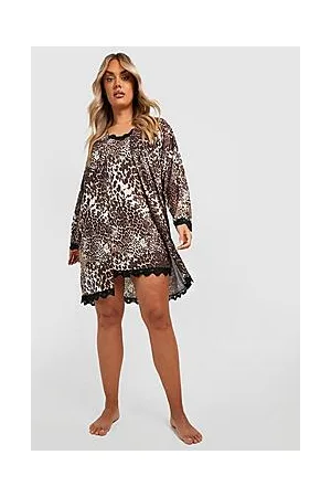 Boohoo Plus Leopard Print Robe