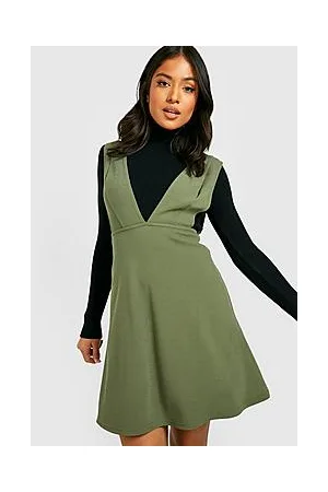 Boohoo Petite Basic Skater Pinafore Dress