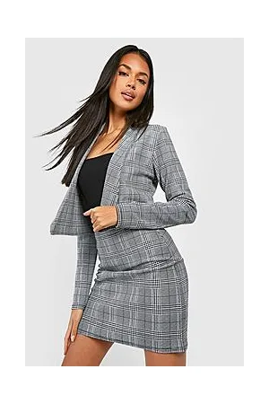 Boohoo Basic Jersey Dogtooth Cropped Blazer