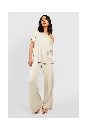 Boohoo Jersey Off The Shoulder T-shirt & Trouser Pj Set