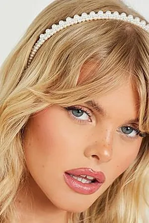 Boohoo Pearl Headband