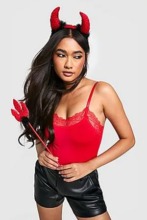 Boohoo Halloween Glitter Devil Accessory Set