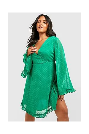 Boohoo Plus Dobby Chiffon Wide Sleeve Skater Dress