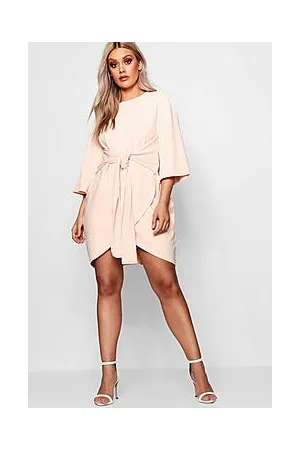 Boohoo Plus Kimono Sleeve Tie Waist Wrap Dress