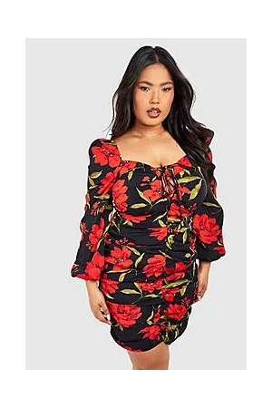 Boohoo Plus Dark Floral Ruched Dress