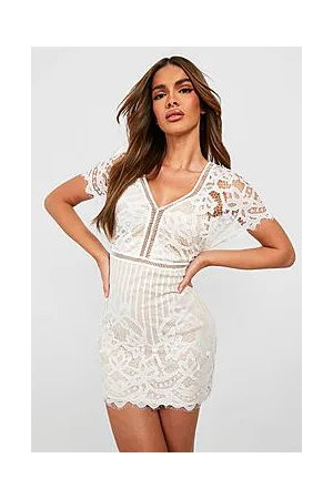 Boohoo Boutique All Over Lace Bodycon Dress