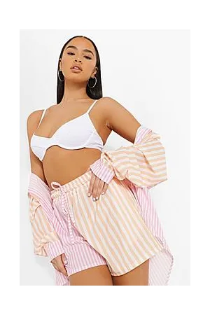 Boohoo Contrast Stripe Relaxed Fit Shorts