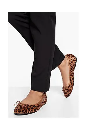 Boohoo Round Toe Ballet Flats