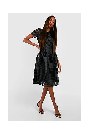Boohoo Boutique Full Skirted Prom Midi Dress