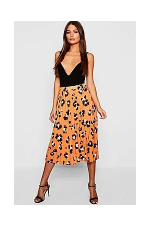 Boohoo Pleated Leopard Print Midi Skirt