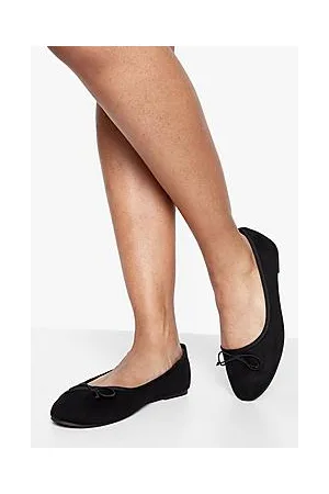 Boohoo Round Toe Ballet Flats
