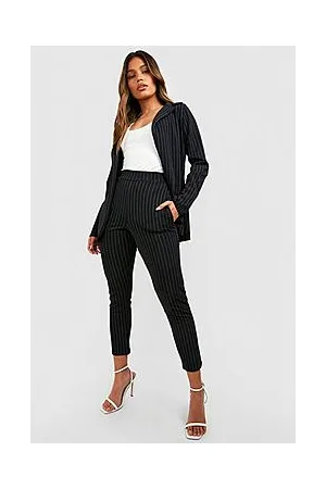 Boohoo Pinstripe Tailored Blazer And Trouser Co-Ord Suit