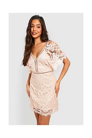 Boohoo Boutique All Over Lace Bodycon Dress