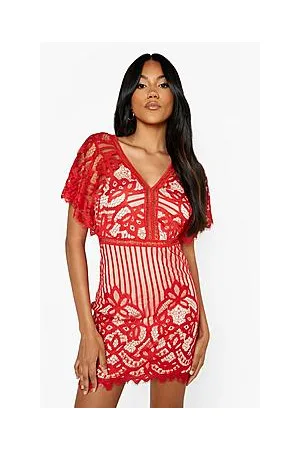 Boohoo Boutique All Over Lace Bodycon Mini Dress