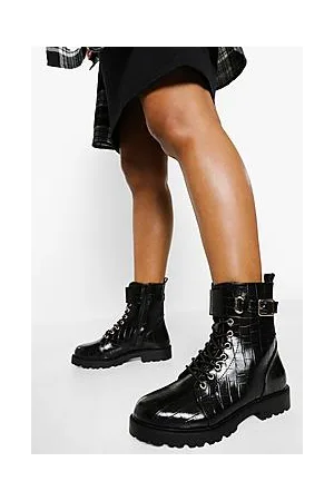 Boohoo Buckle Detail Lace Up Hiker Boots