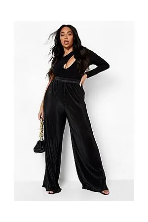 Boohoo Plus Plisse Wide Leg Trousers