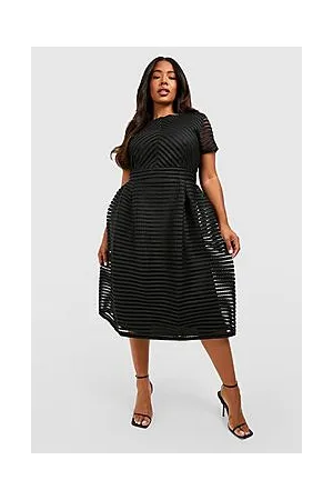 Boohoo Plus Boutique Full Skirted Prom Midi Dress