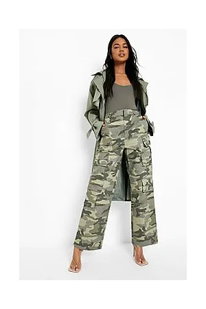 Boohoo Camo Print Pocket Straight Leg Cargo Trouser