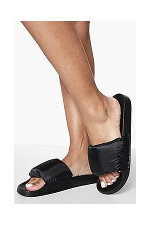 Boohoo Padded Nylon Slider