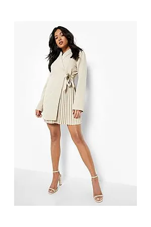 Boohoo Petite Pleated Wrap Tailored Blazer Dress