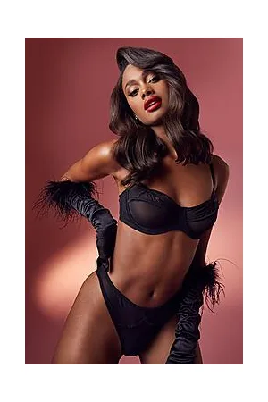 Boohoo Contrast Piping Underwire Bra