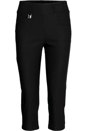 Röhnisch Embrace Capri Sport Trousers Capri Trousers Black