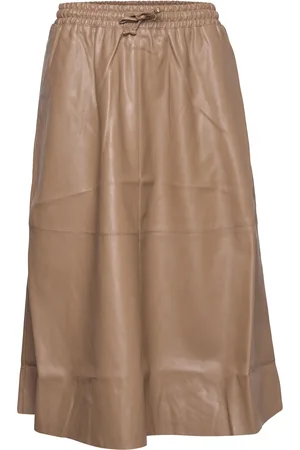 Sofie Schnoor Skirt Polvipituinen Hame Brown