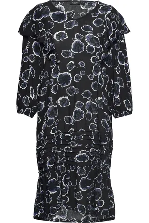 Soaked in Luxury Slzaya Drop Waist Dress Polvipituinen Mekko Black