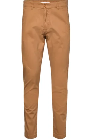 Knowledge Cotton Apparal Luca Slim Twill Chino Pants - Gots/ Bottoms Trousers Chinos Brown