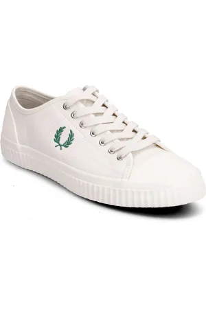 Fred Perry Hughes Low Canvas Matalavartiset Sneakerit Tennarit White