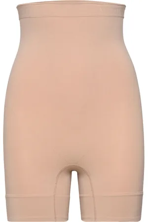 MAGIC Bodyfashion Booty Booster High Short Lingerie Shapewear Bottoms Beige