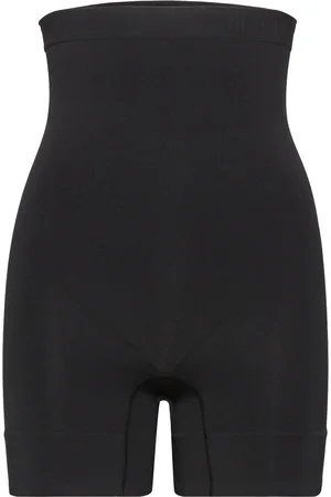 MAGIC Bodyfashion Booty Booster High Short Lingerie Shapewear Bottoms Black