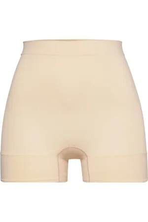 MAGIC Bodyfashion Booty Booster Short Lingerie Shapewear Bottoms Beige