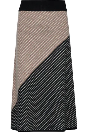 INWEAR Ranceliw Skirt Polvipituinen Hame Beige