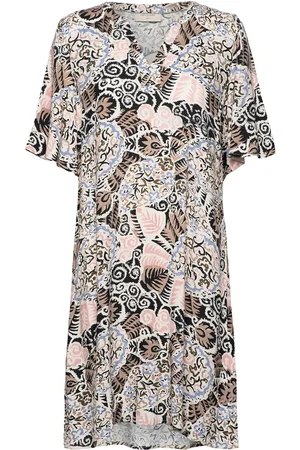Freequent Fqsuralda-Dress Lyhyt Mekko Black