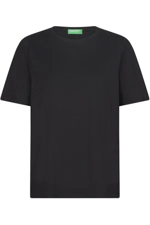 Benetton T-Shirt Tops T-shirts & Tops Short-sleeved Black